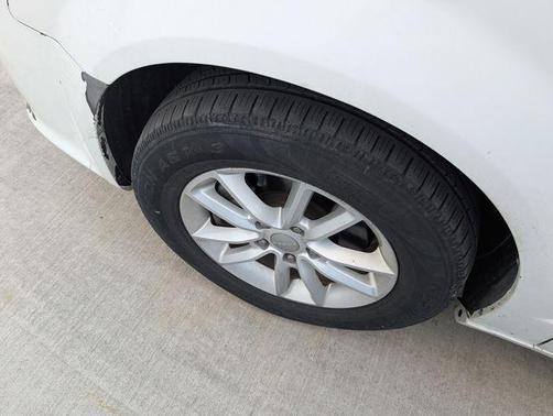 White Knuckle Clearcoat 2019 Dodge Grand Caravan SXT