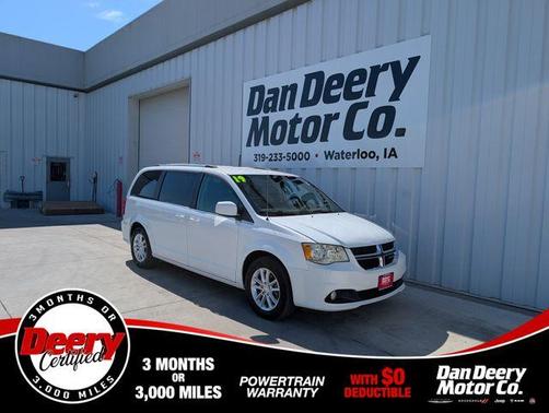 White Knuckle Clearcoat 2019 Dodge Grand Caravan SXT