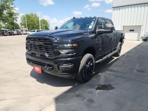 Diamond Black 2026 RAM 3500 Big Horn