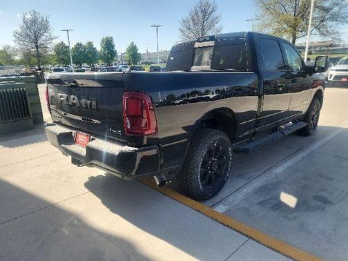 Diamond Black 2026 RAM 3500 Big Horn