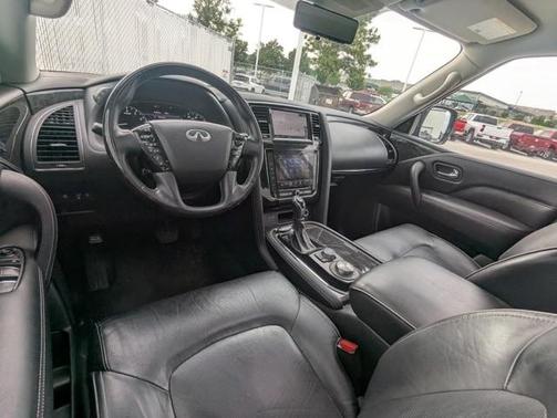 2020 INFINITI QX80 Luxe
