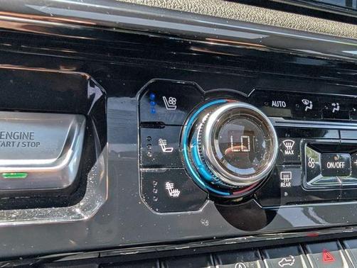 Gray 2024 GMC Sierra 1500 AT4