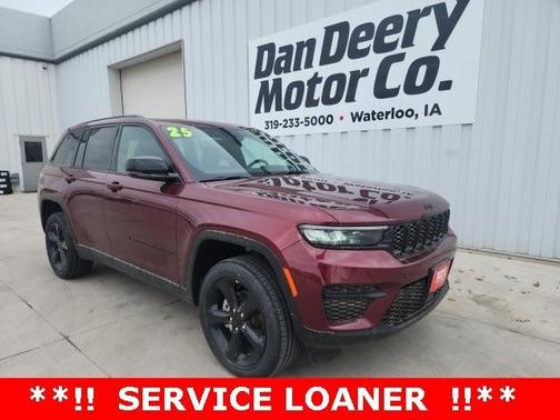 2025 Jeep Grand Cherokee Laredo