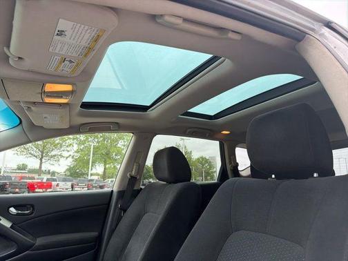 Platinum Graphite 2012 Nissan Murano SV