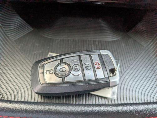 Gray Metallic 2025 Ford Explorer ST-Line
