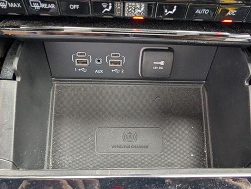 Metallic 2025 Jeep Grand Cherokee Laredo