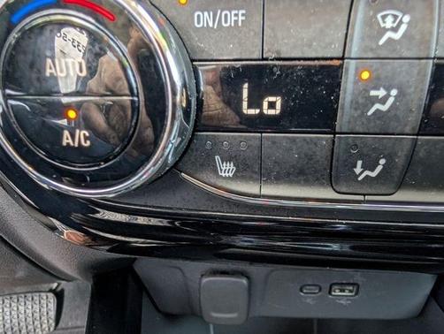 Sterling Gray Metallic 2025 Chevrolet Trax LT