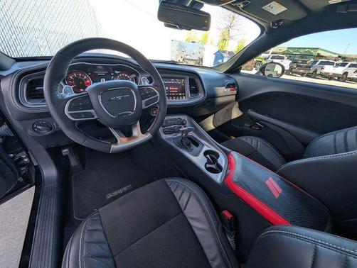 Pitch Black Clearcoat 2023 Dodge Challenger SRT Hellcat