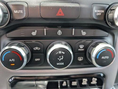 Diamond Black 2019 RAM 1500 Big Horn