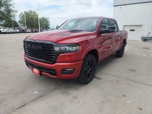 Molten Red Pearlcoat 2027 RAM 1500 Laramie