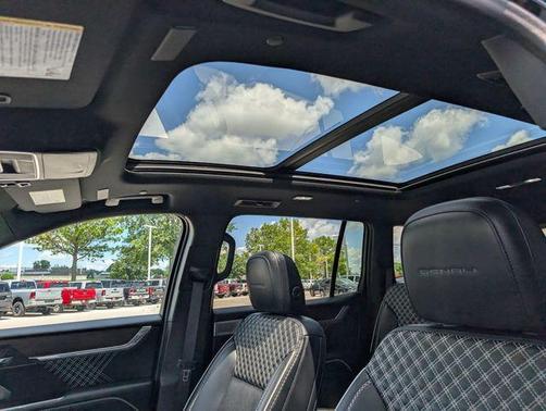 Ebony Twilight Metallic 2024 GMC Acadia Denali