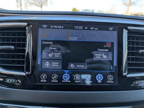 2017 Chrysler Pacifica Touring-L Plus