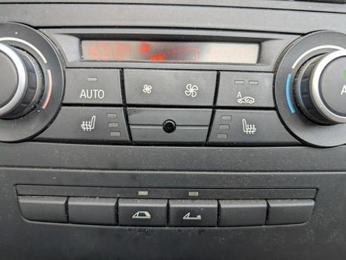 2010 BMW 128 i