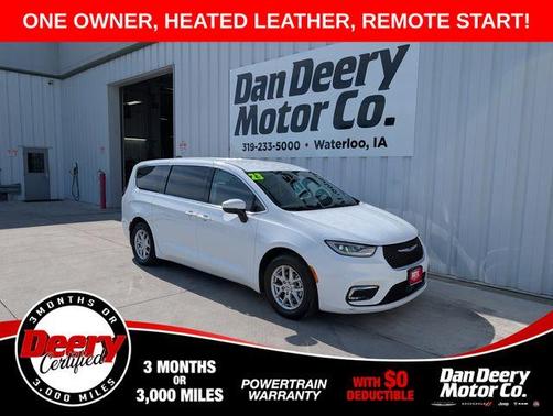 Bright White Clearcoat 2023 Chrysler Pacifica Touring-L