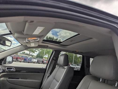 2013 Jeep Grand Cherokee Laredo