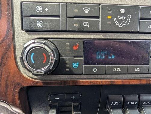 Tuxedo Black Metallic 2011 Ford F-250 Lariat