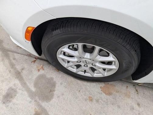 2023 Chrysler Pacifica Touring-L