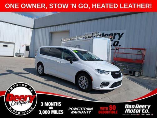 Bright White Clearcoat 2024 Chrysler Pacifica Touring-L