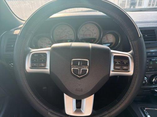 2012 Dodge Challenger SXT