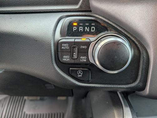 Bright White Clearcoat 2023 RAM 1500 Big Horn