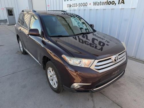2012 Toyota Highlander SE