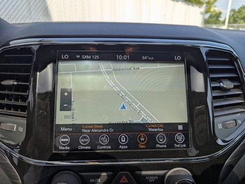 2022 Jeep Grand Cherokee WK Laredo