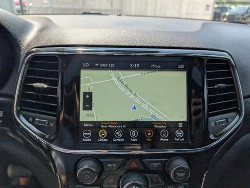2022 Jeep Grand Cherokee WK Laredo