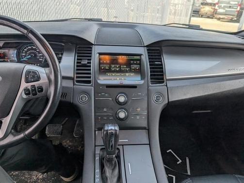 2015 Ford Taurus SEL