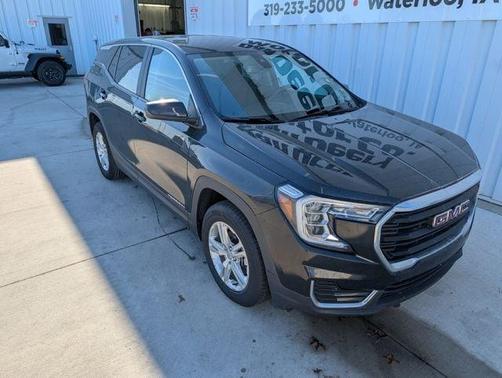 Ebony Twilight Metallic 2024 GMC Terrain SLE