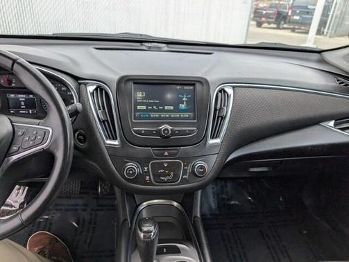 2017 Chevrolet Malibu 1LT