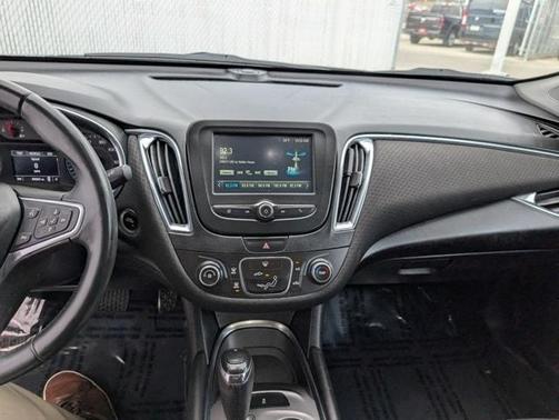 2017 Chevrolet Malibu 1LT