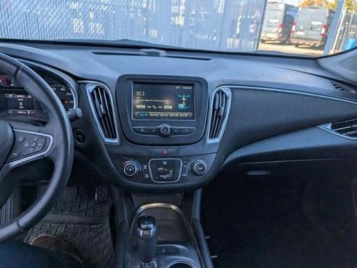 2017 Chevrolet Malibu 1LT