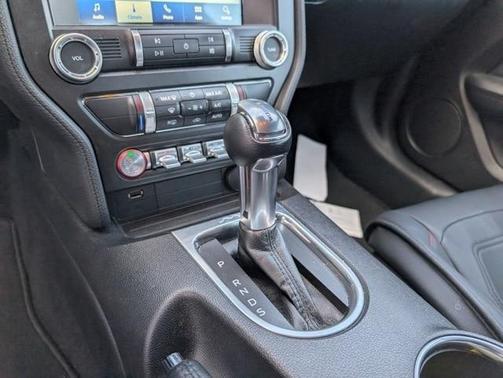 2021 Ford Mustang EcoBoost