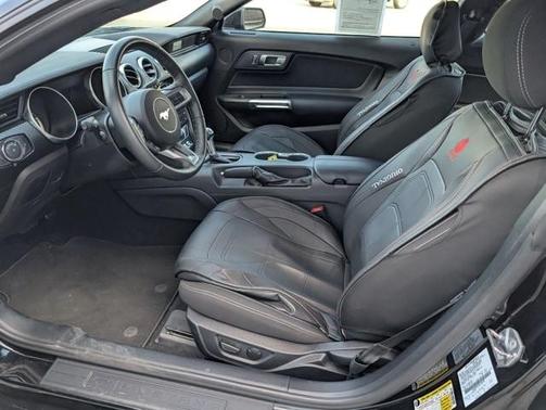 2021 Ford Mustang EcoBoost