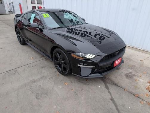 2021 Ford Mustang EcoBoost