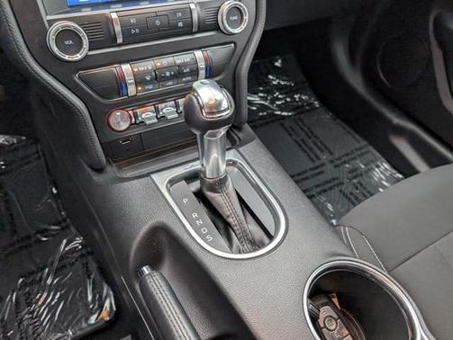 2021 Ford Mustang EcoBoost