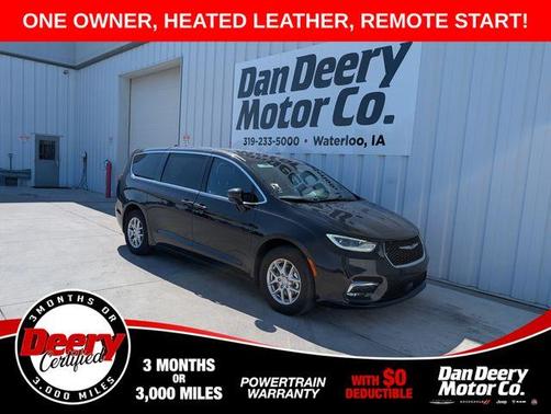 Diamond Black 2025 Chrysler Pacifica Select