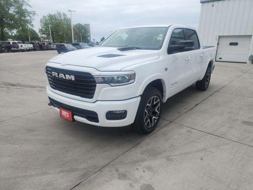 Bright White Clearcoat 2026 RAM 1500 Laramie