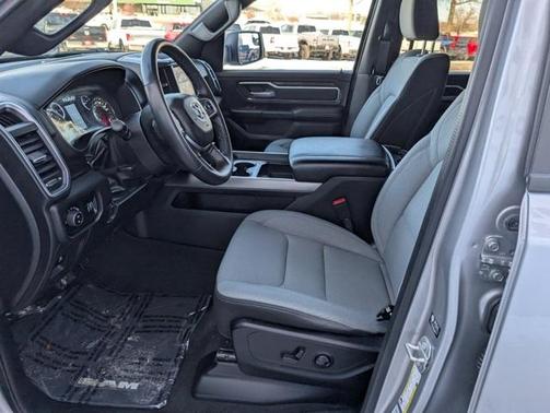 2024 RAM 1500 Big Horn/Lone Star