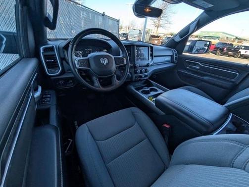 2024 RAM 1500 Big Horn/Lone Star