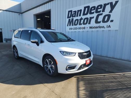 2026 Chrysler Pacifica Pinnacle