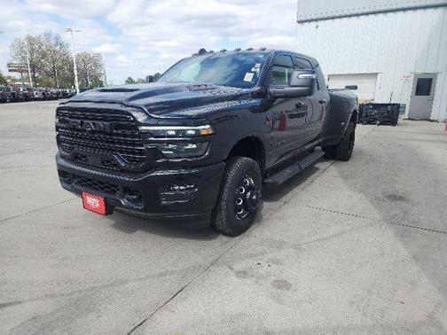 Diamond Black 2026 RAM 3500 Laramie