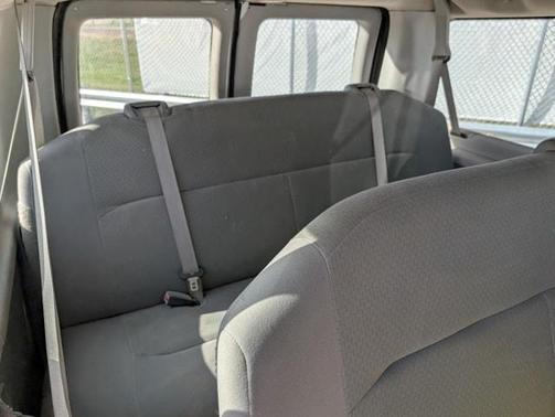 2009 Ford E350 Super Duty XLT