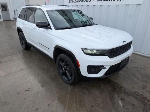 2023 Jeep Grand Cherokee Altitude