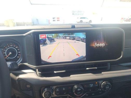 Black Clearcoat 2026 Jeep Wrangler Sahara