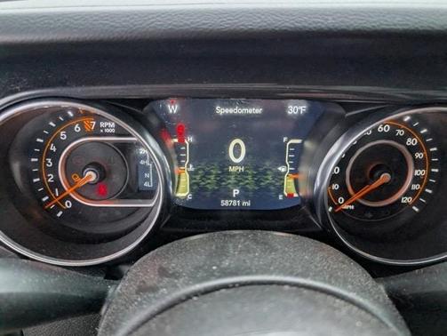 2022 Jeep Gladiator Sport