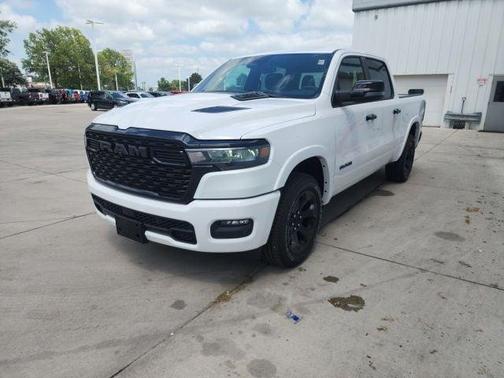 Bright White Clearcoat 2026 RAM 1500 Big Horn