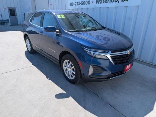 Blue Glow Metallic 2022 Chevrolet Equinox 1LT