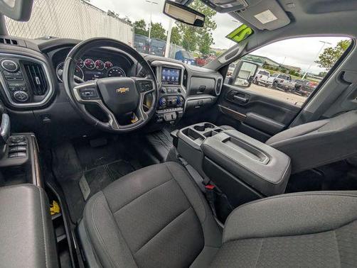 Summit White 2021 Chevrolet Silverado 2500 LT