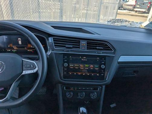 2024 Volkswagen Tiguan 2.0T Wolfsburg Edition